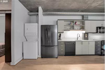 411 NW Flanders St #312, Portland, OR 97209 - Photo 15