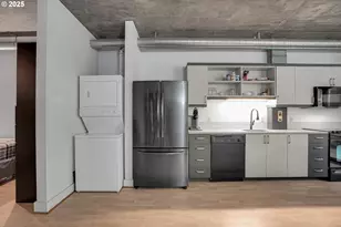 411 NW Flanders St, Portland, OR 97209 - Photo 15