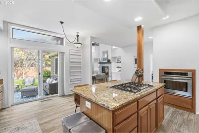 2444 NW Alice Kelley St, McMinnville, OR 97128 - Photo 11