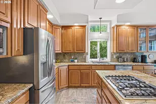 2444 NW Alice Kelley St, McMinnville, OR 97128 - Photo 9