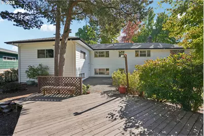 11851 SE Madison St, Portland, OR 97216 - Photo 43