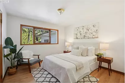 11851 SE Madison St, Portland, OR 97216 - Photo 23