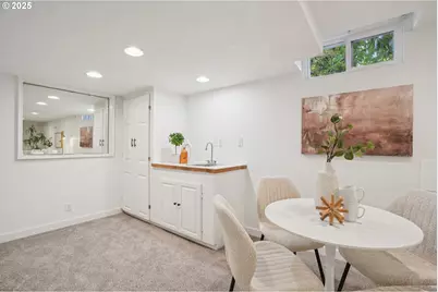 11851 SE Madison St, Portland, OR 97216 - Photo 29