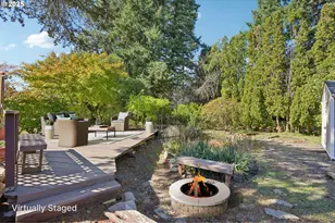 11851 SE Madison St, Portland, OR 97216 - Photo 39