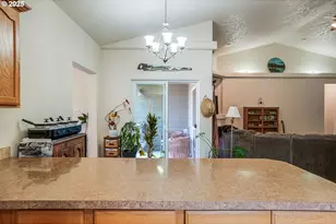 1231 SW 3rd Ave, Mill City, OR 97360 - Photo 13