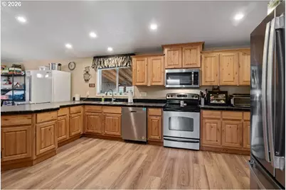 5143 NE Copper Creek Loop #187, Salem, OR 97305 - Photo 15