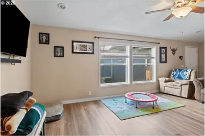 5143 NE Copper Creek Loop #187, Salem, OR 97305 - Photo 7