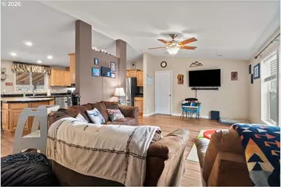 5143 NE Copper Creek Loop #187, Salem, OR 97305 - Photo 5