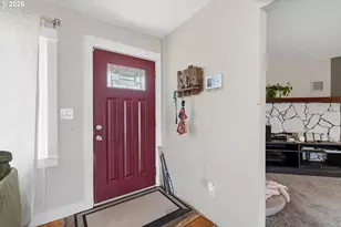 18149 SE Lincoln St, Portland, OR 97233 - Photo 5