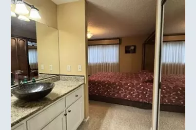 5035 SE Rural St, Portland, OR 97206 - Photo 35