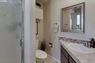 7165 SW Sorrento Rd, Beaverton, OR 97008 - Photo 31