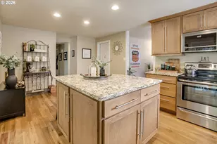 7165 SW Sorrento Rd, Beaverton, OR 97008 - Photo 21