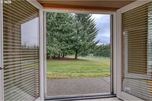 33750 Luttrell Farms Dr, Saint Helens, OR 97051 - Photo 13