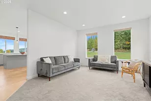 253 S Goble Creek Rd, Kelso, WA 98626 - Photo 9