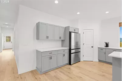 253 S Goble Creek Rd, Kelso, WA 98626 - Photo 15