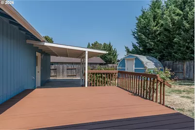 921 W Hickory St, Roseburg, OR 97471 - Photo 47
