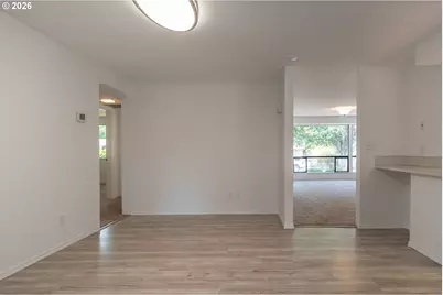 921 W Hickory St, Roseburg, OR 97471 - Photo 23