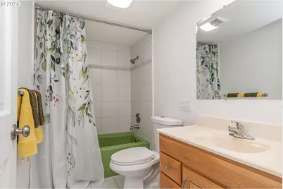 921 W Hickory St, Roseburg, OR 97471 - Photo 33