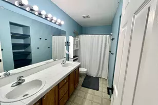 12226 SE Long St, Portland, OR 97236 - Photo 15