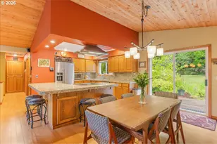 14550 NE Spring Creek Ln, Newberg, OR 97132 - Photo 9