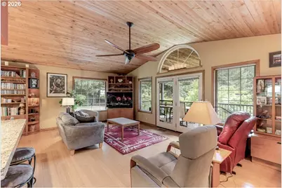 14550 NE Spring Creek Ln, Newberg, OR 97132 - Photo 7