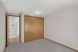 15805 NE Thompson St, Portland, OR 97230 - Photo 29