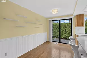 15805 NE Thompson St, Portland, OR 97230 - Photo 17