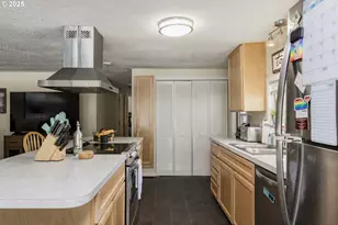 11698 SW Royal Villa Dr, Portland, OR 97224 - Photo 11