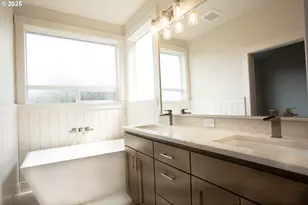 1900 S Holly St, Canby, OR 97013 - Photo 21