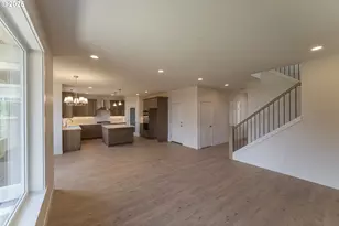 1900 S Holly St, Canby, OR 97013 - Photo 9