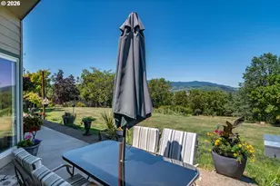 4300 Oak Hill Rd, Roseburg, OR 97471 - Photo 31