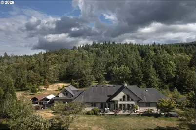 4300 Oak Hill Rd, Roseburg, OR 97471 - Photo 3