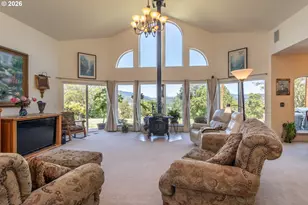 4300 Oak Hill Rd, Roseburg, OR 97471 - Photo 7