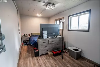 1119 Ash Ave, Cottage Grove, OR 97424 - Photo 17