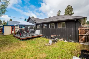 1119 Ash Ave, Cottage Grove, OR 97424 - Photo 29