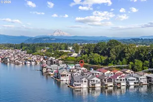 17809 NE Marine Dr, Portland, OR 97230 - Photo 3