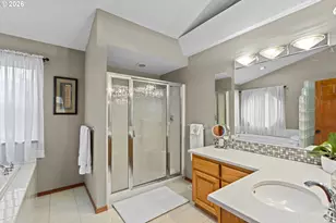 17809 NE Marine Dr, Portland, OR 97230 - Photo 21