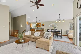 17809 NE Marine Dr, Portland, OR 97230 - Photo 11