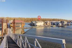 17809 NE Marine Dr, Portland, OR 97230 - Photo 39