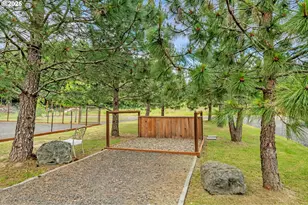 453 Riverwood Ln, Oakland, OR 97462 - Photo 17