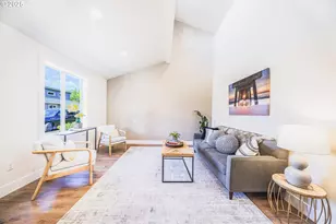 12252 Meadowlawn Dr, Oregon City, OR 97045 - Photo 3