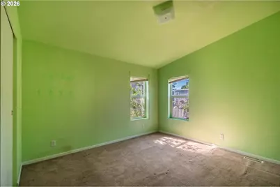 1633 Maple St, Florence, OR 97439 - Photo 23