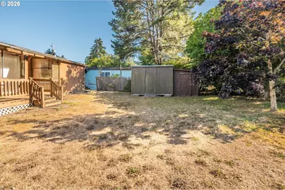 1633 Maple St, Florence, OR 97439 - Photo 33