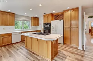 2925 SE Cleveland Dr, Gresham, OR 97080 - Photo 17