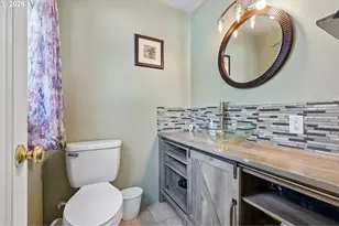 1915 23rd St NE, Salem, OR 97301 - Photo 21
