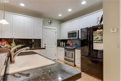 9130 N Seneca St, Portland, OR 97203 - Photo 11
