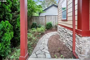9130 N Seneca St, Portland, OR 97203 - Photo 3