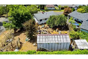 1808 NE 114th Pl, Portland, OR 97220 - Photo 5
