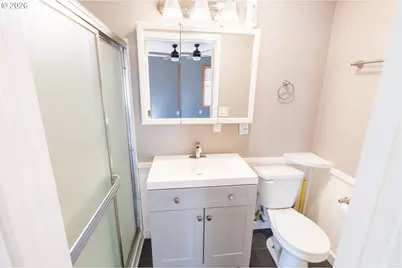 634 Waverly Dr SE, Albany, OR 97322 - Photo 17