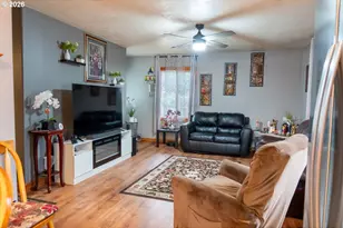 634 Waverly Dr SE, Albany, OR 97322 - Photo 5